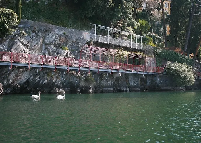 伊尔博勒蒂诺瓦勒纳住宿加早餐旅馆 3* 瓦伦纳