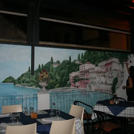 伊尔博勒蒂诺瓦勒纳住宿加早餐旅馆 住宿加早餐酒店